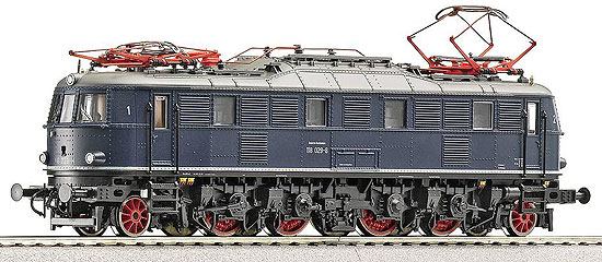 Electric locomotive BR 118<br /><a href='images/pictures/Roco/62631.jpg' target='_blank'>Full size image</a>